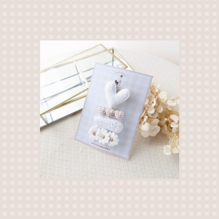 Barettes l White coeurs