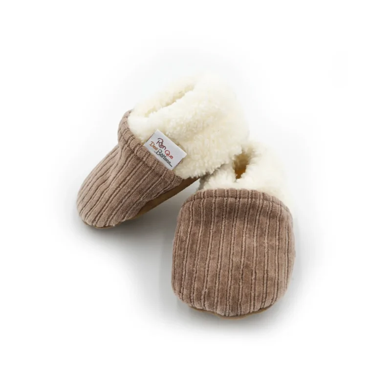 Chaussons velours taupe